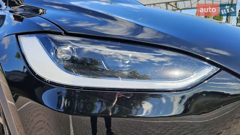 Позашляховик / Кросовер Tesla Model X 2023 в Дніпрі