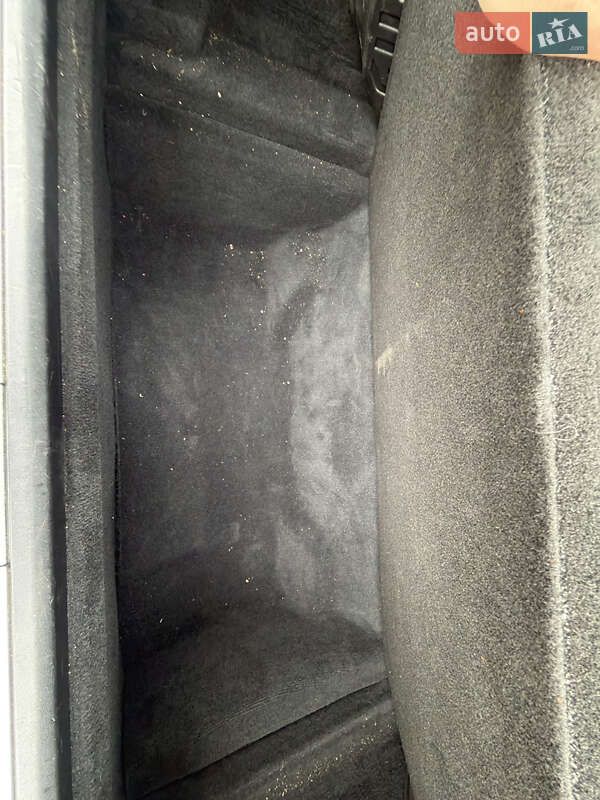 Позашляховик / Кросовер Tesla Model X 2017 в Львові