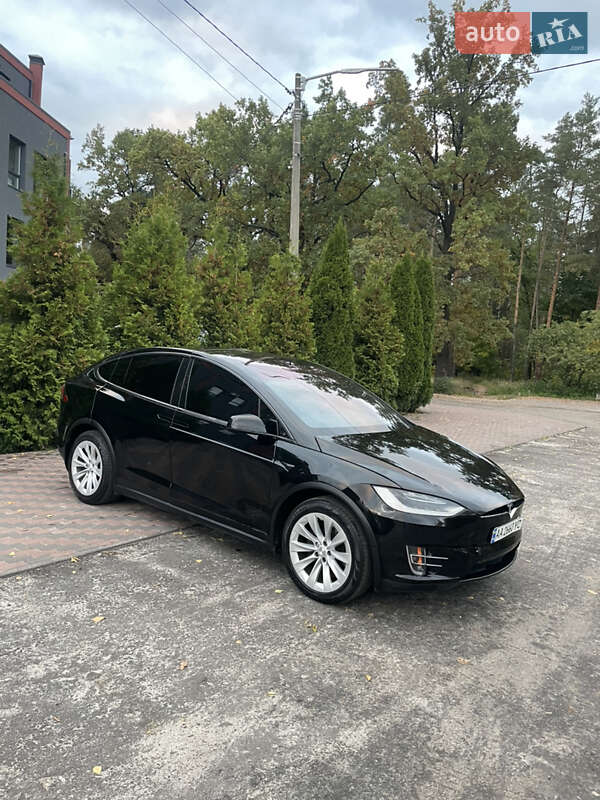 Позашляховик / Кросовер Tesla Model X 2020 в Києві
