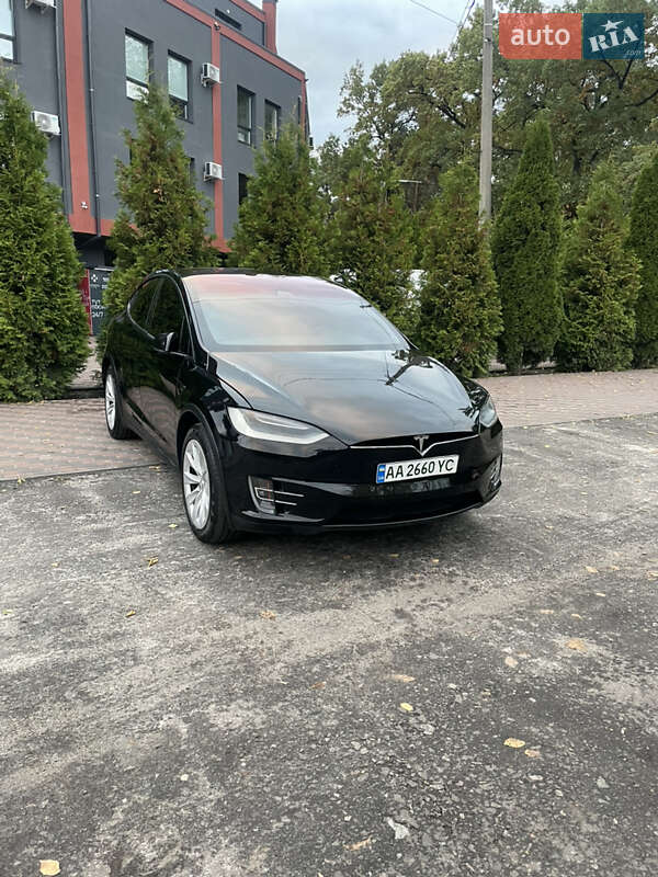 Позашляховик / Кросовер Tesla Model X 2020 в Києві
