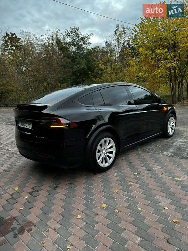 Позашляховик / Кросовер Tesla Model X 2020 в Києві