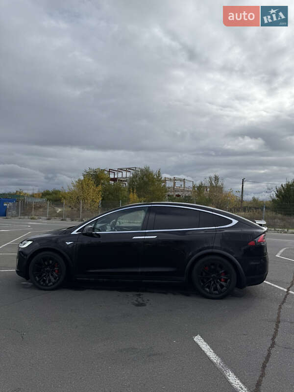 Внедорожник / Кроссовер Tesla Model X 2016 в Киеве фото 5 Внедорожник / Кроссовер Tesla Model X 2016 в Киеве