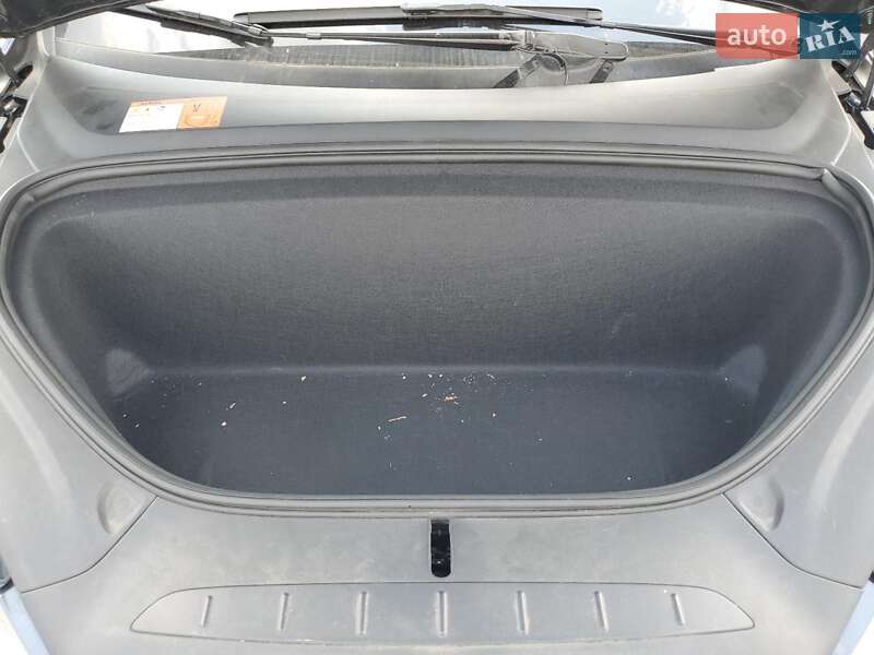 Внедорожник / Кроссовер Tesla Model X 2017 в Полтаве