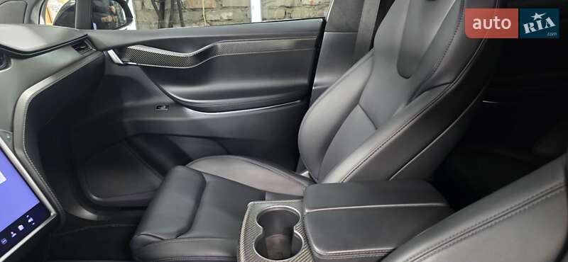 Внедорожник / Кроссовер Tesla Model X 2021 в Львове