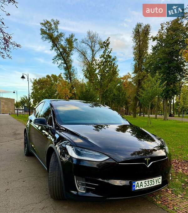 Позашляховик / Кросовер Tesla Model X 2019 в Києві фото 12 Позашляховик / Кросовер Tesla Model X 2019 в Києві