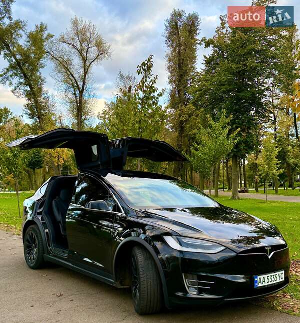 Позашляховик / Кросовер Tesla Model X 2019 в Києві фото 9 Позашляховик / Кросовер Tesla Model X 2019 в Києві