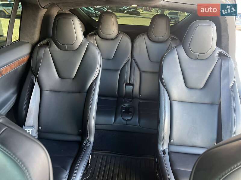 Внедорожник / Кроссовер Tesla Model X 2019 в Одессе фото 24 Внедорожник / Кроссовер Tesla Model X 2019 в Одессе