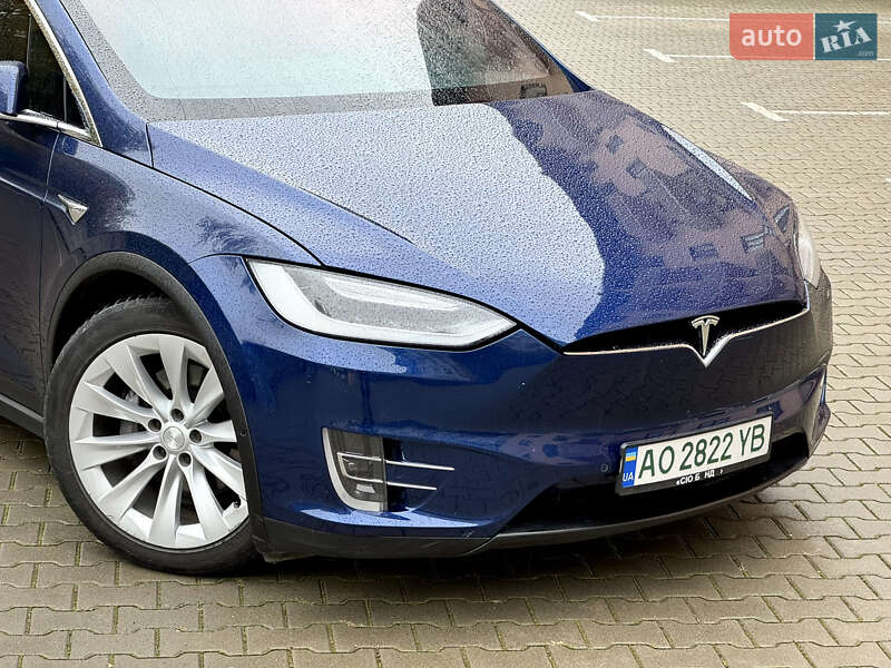 Позашляховик / Кросовер Tesla Model X 2017 в Ужгороді фото 7 Позашляховик / Кросовер Tesla Model X 2017 в Ужгороді