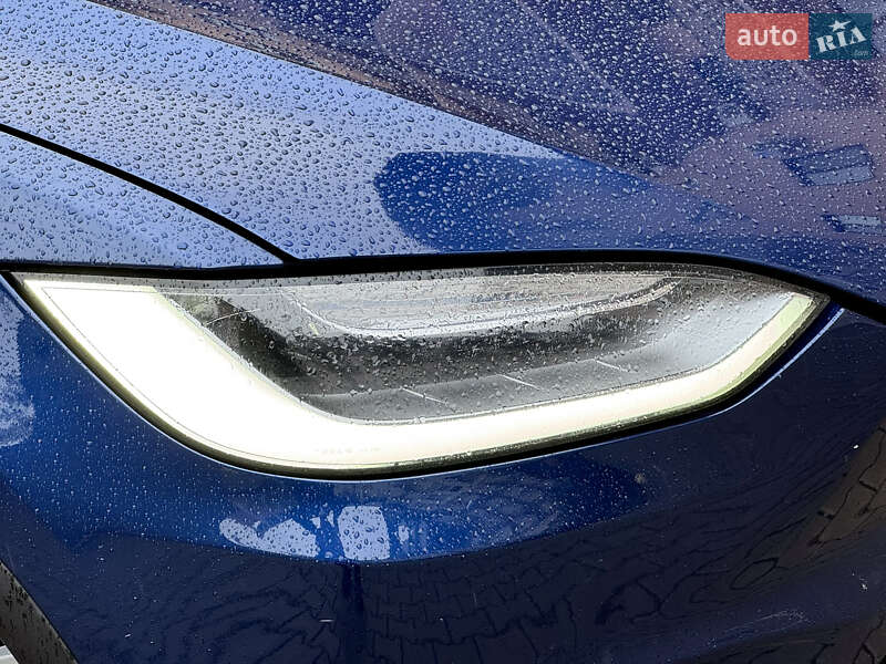 Позашляховик / Кросовер Tesla Model X 2017 в Ужгороді фото 9 Позашляховик / Кросовер Tesla Model X 2017 в Ужгороді