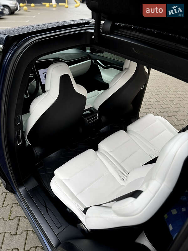 Позашляховик / Кросовер Tesla Model X 2017 в Ужгороді фото 16 Позашляховик / Кросовер Tesla Model X 2017 в Ужгороді