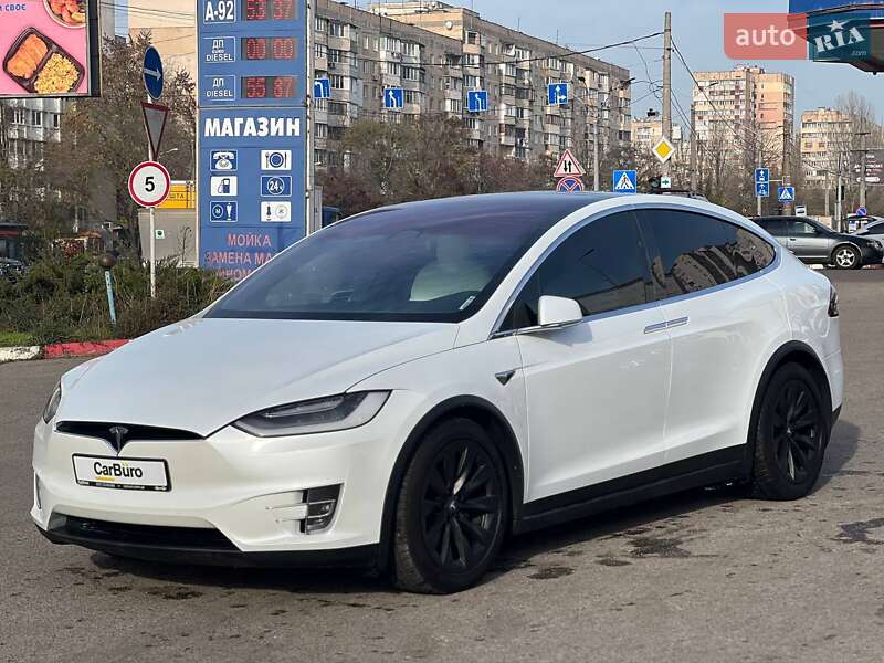 Позашляховик / Кросовер Tesla Model X 2020 в Одесі фото 7 Позашляховик / Кросовер Tesla Model X 2020 в Одесі