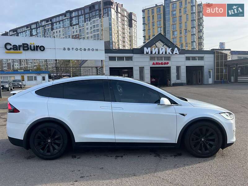 Позашляховик / Кросовер Tesla Model X 2020 в Одесі фото 11 Позашляховик / Кросовер Tesla Model X 2020 в Одесі