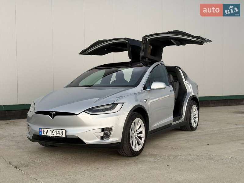 Внедорожник / Кроссовер Tesla Model X 2018 в Виннице фото 4 Внедорожник / Кроссовер Tesla Model X 2018 в Виннице