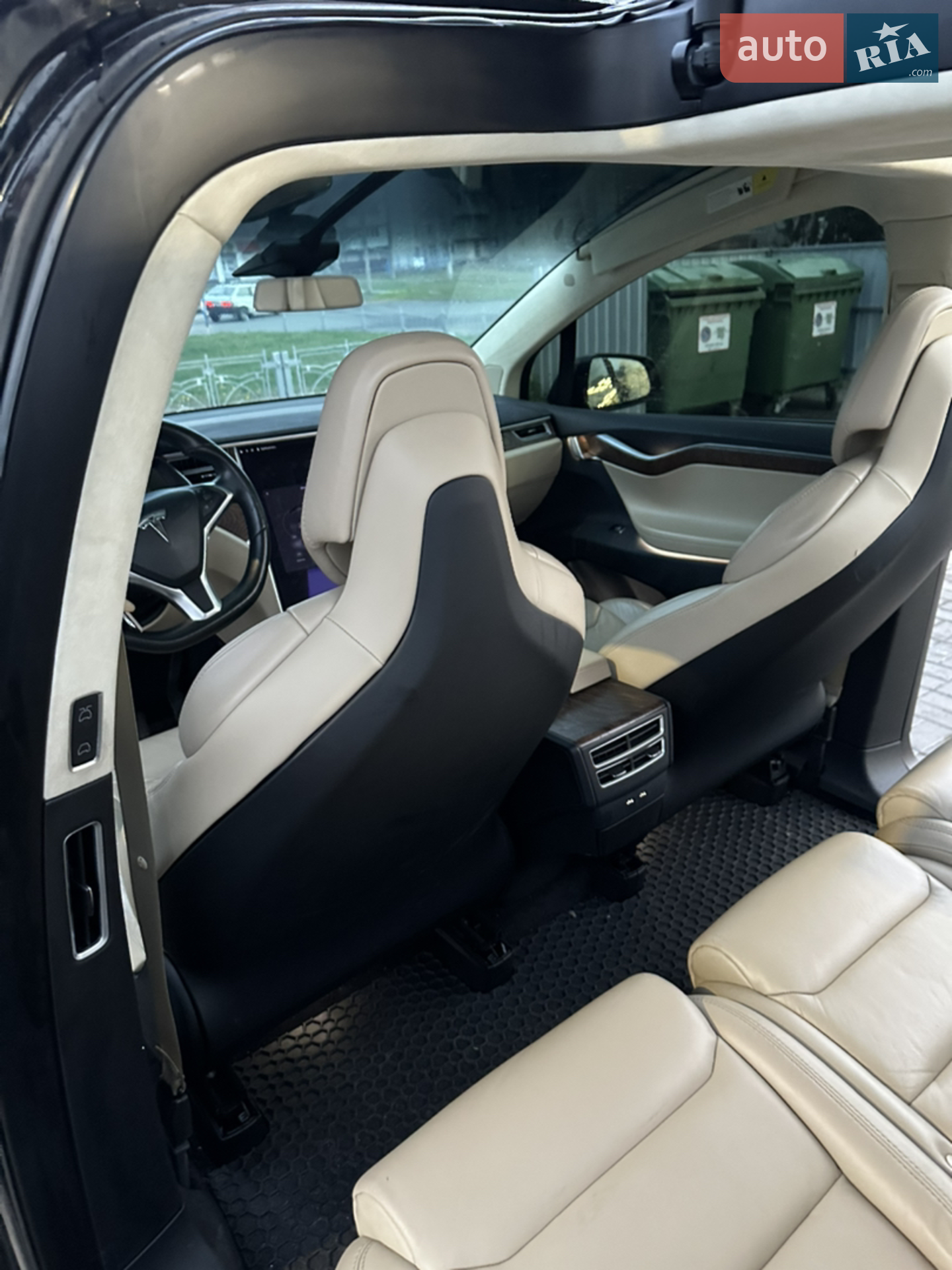 2017 Tesla Model X - мініатюра 12