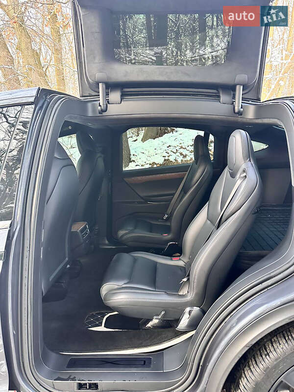 Внедорожник / Кроссовер Tesla Model X 2020 в Львове