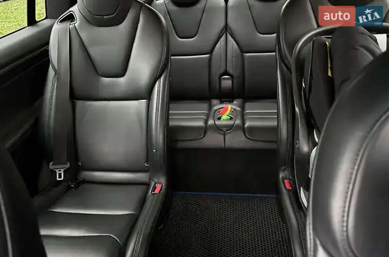 Внедорожник / Кроссовер Tesla Model X 2019 в Тернополе