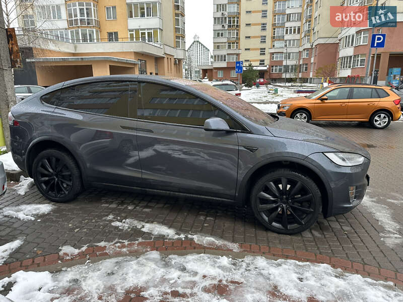 Внедорожник / Кроссовер Tesla Model X 2020 в Львове