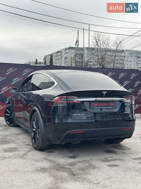 Позашляховик / Кросовер Tesla Model X 2016 в Сумах