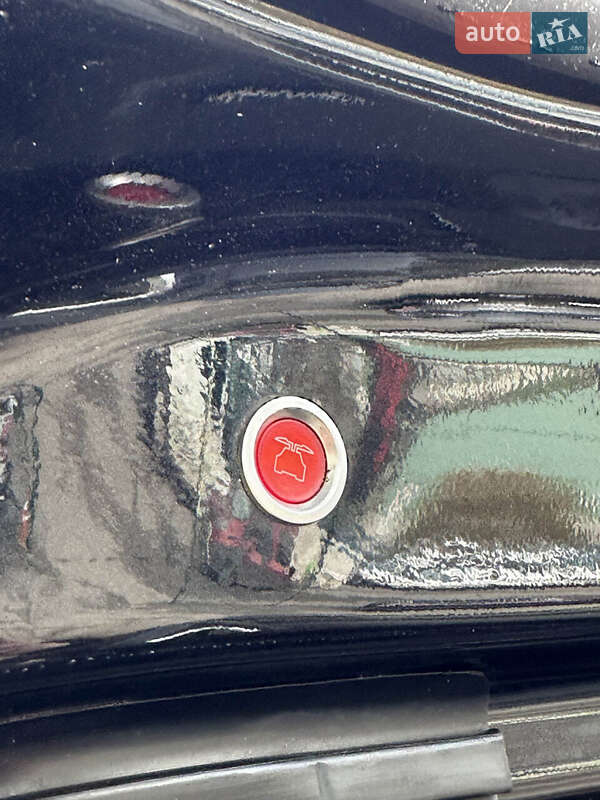 Позашляховик / Кросовер Tesla Model X 2016 в Сумах