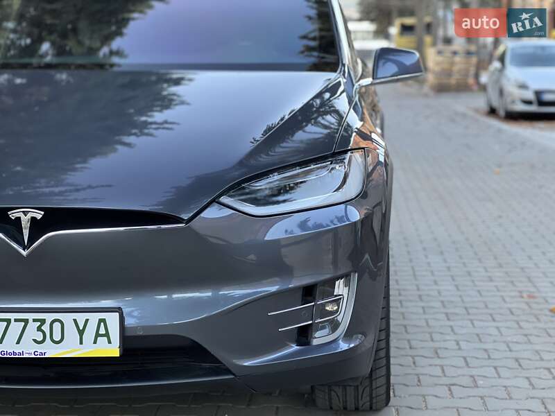 Внедорожник / Кроссовер Tesla Model X 2018 в Львове фото 16 Внедорожник / Кроссовер Tesla Model X 2018 в Львове