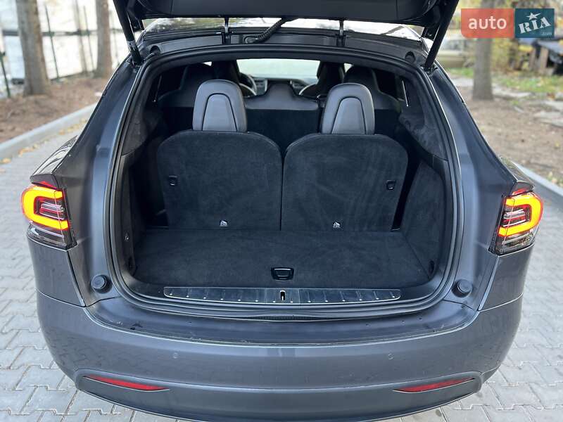 Внедорожник / Кроссовер Tesla Model X 2018 в Львове фото 19 Внедорожник / Кроссовер Tesla Model X 2018 в Львове