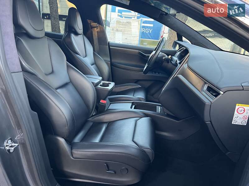 Внедорожник / Кроссовер Tesla Model X 2018 в Львове фото 36 Внедорожник / Кроссовер Tesla Model X 2018 в Львове