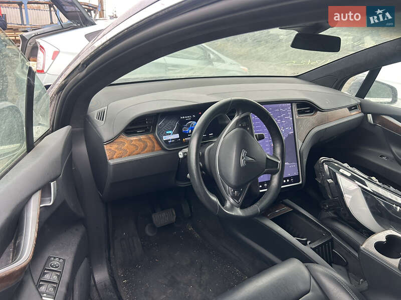 Позашляховик / Кросовер Tesla Model X 2019 в Одесі
