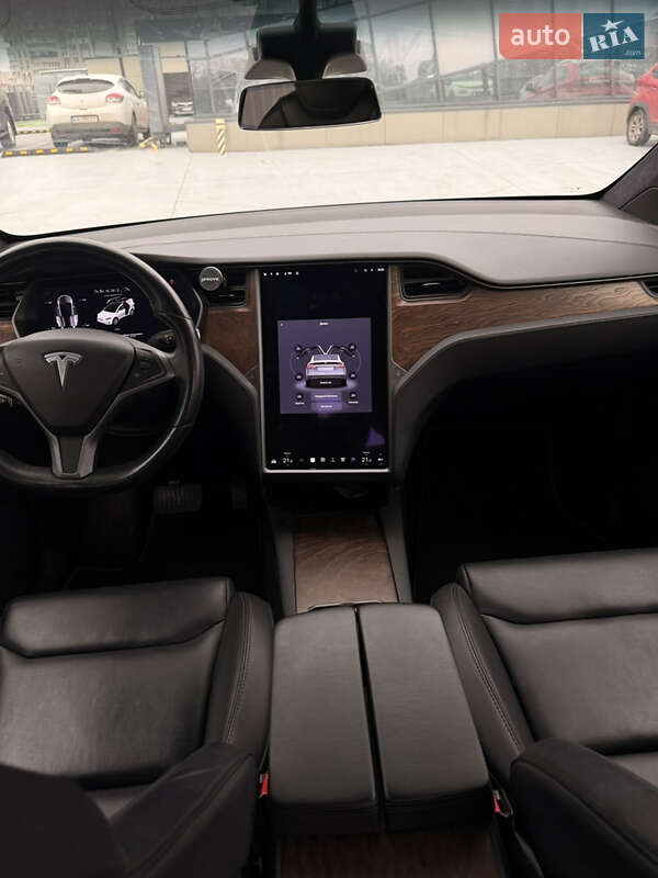 Позашляховик / Кросовер Tesla Model X 2020 в Києві