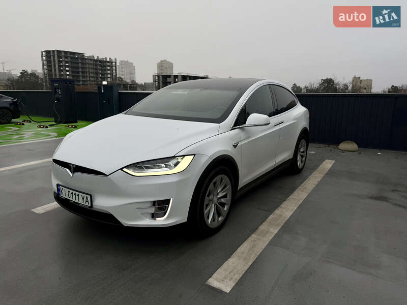 Позашляховик / Кросовер Tesla Model X 2020 в Києві