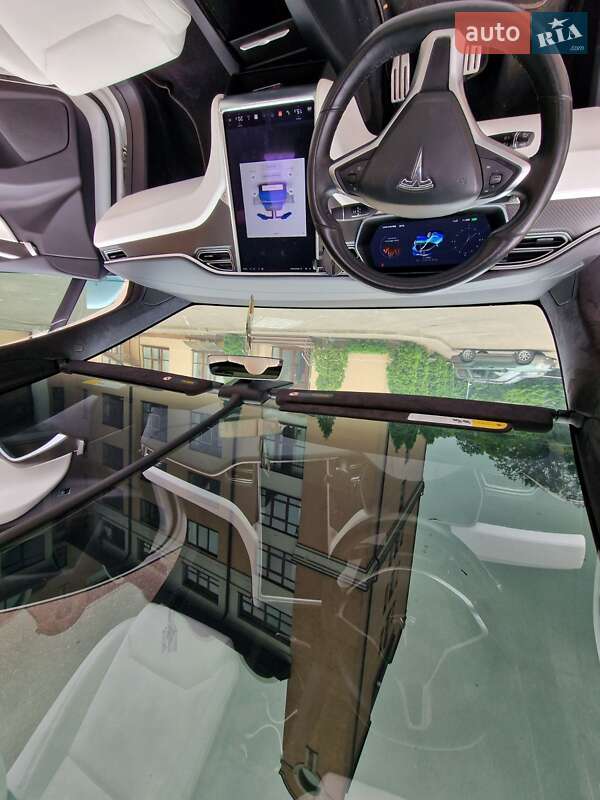 Внедорожник / Кроссовер Tesla Model X 2018 в Киеве