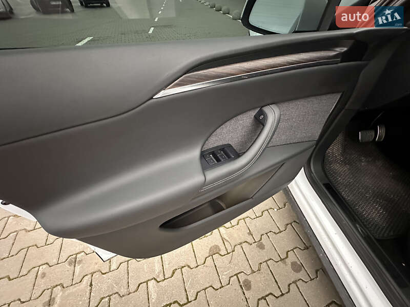 Внедорожник / Кроссовер Tesla Model X 2022 в Киеве фото 30 Внедорожник / Кроссовер Tesla Model X 2022 в Киеве
