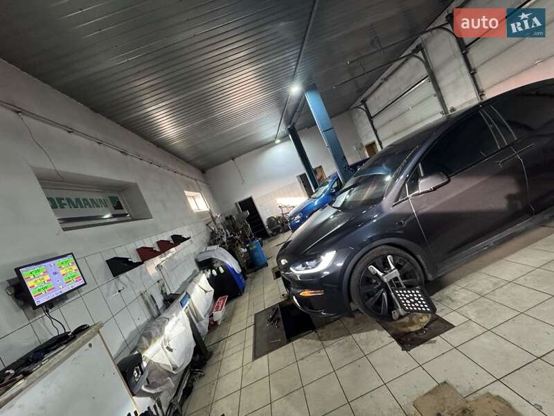 Внедорожник / Кроссовер Tesla Model X 2024 в Киеве фото 40 Внедорожник / Кроссовер Tesla Model X 2024 в Киеве