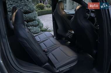 Внедорожник / Кроссовер Tesla Model X 2019 в Ровно