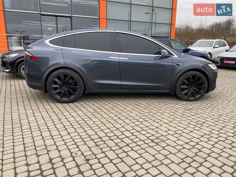 Внедорожник / Кроссовер Tesla Model X 2017 в Львове