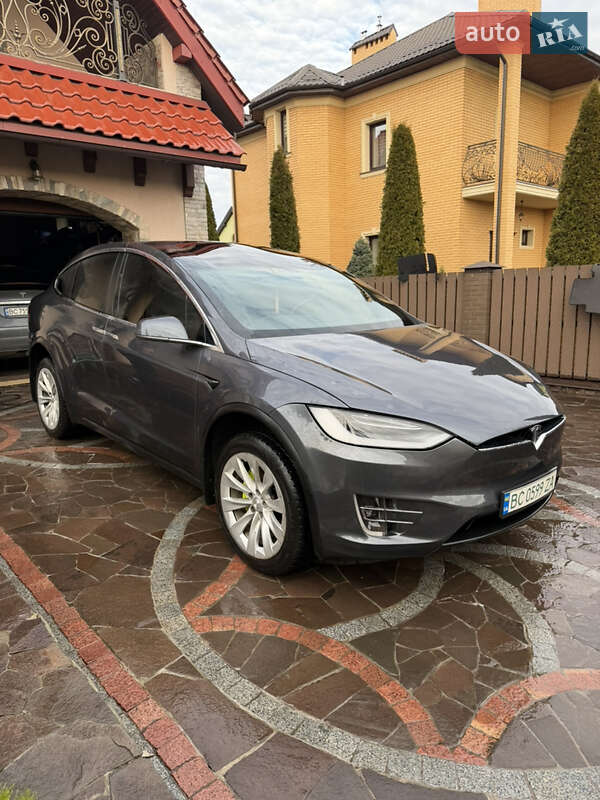 Внедорожник / Кроссовер Tesla Model X 2017 в Львове фото 7 Внедорожник / Кроссовер Tesla Model X 2017 в Львове