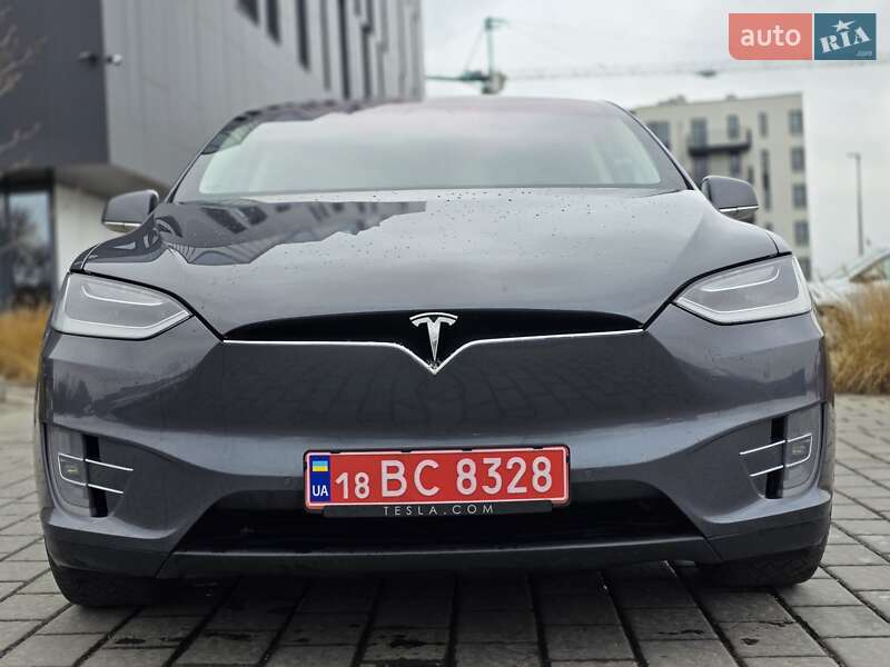 Внедорожник / Кроссовер Tesla Model X 2017 в Ровно фото 15 Внедорожник / Кроссовер Tesla Model X 2017 в Ровно