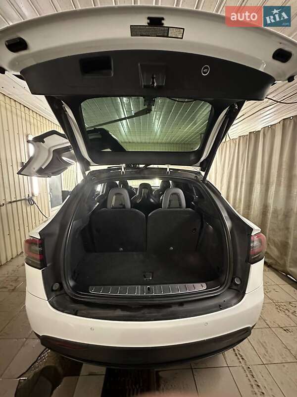 Внедорожник / Кроссовер Tesla Model X 2016 в Изюме фото 12 Внедорожник / Кроссовер Tesla Model X 2016 в Изюме