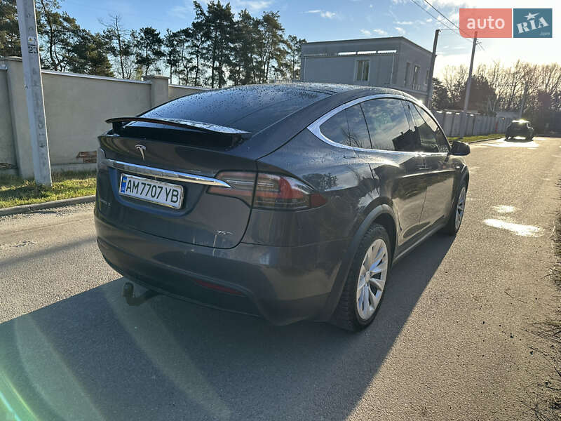 Внедорожник / Кроссовер Tesla Model X 2018 в Киеве фото 7 Внедорожник / Кроссовер Tesla Model X 2018 в Киеве