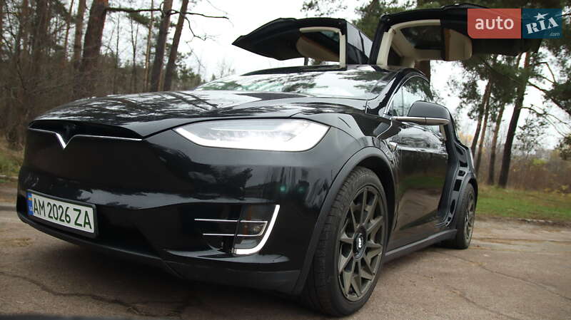 Внедорожник / Кроссовер Tesla Model X 2018 в Житомире фото 12 Внедорожник / Кроссовер Tesla Model X 2018 в Житомире