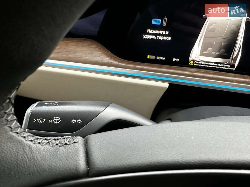 Внедорожник / Кроссовер Tesla Model X 2022 в Харькове