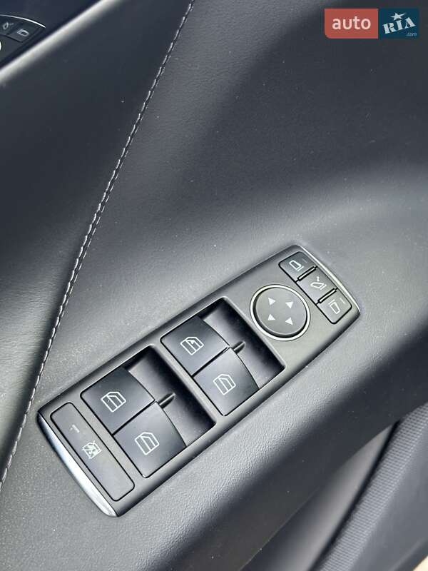 Внедорожник / Кроссовер Tesla Model X 2016 в Сумах фото 18 Внедорожник / Кроссовер Tesla Model X 2016 в Сумах