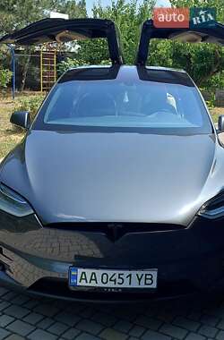 Позашляховик / Кросовер Tesla Model X 2016 в Запоріжжі