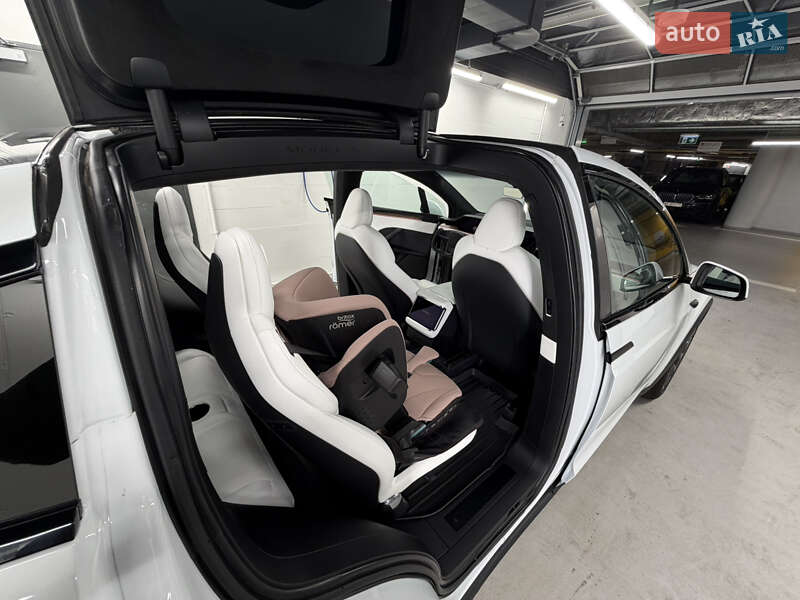 Внедорожник / Кроссовер Tesla Model X 2022 в Львове