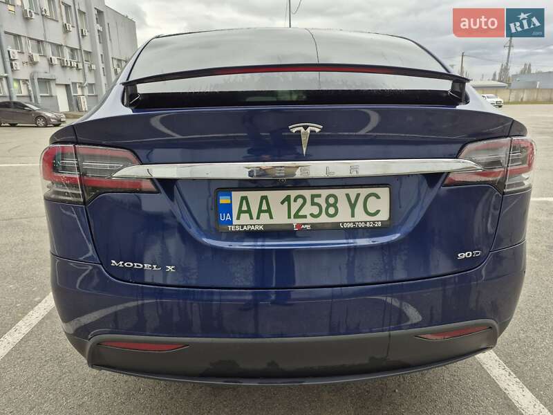 Внедорожник / Кроссовер Tesla Model X 2016 в Киеве фото 31 Внедорожник / Кроссовер Tesla Model X 2016 в Киеве