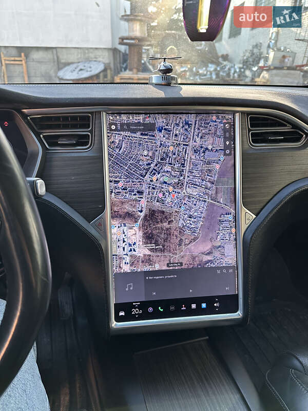 Внедорожник / Кроссовер Tesla Model X 2016 в Ровно