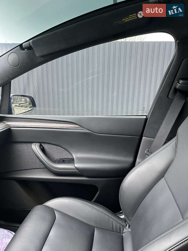 Внедорожник / Кроссовер Tesla Model X 2023 в Харькове