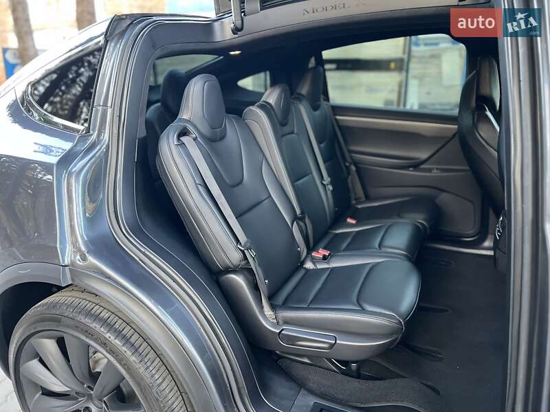 Внедорожник / Кроссовер Tesla Model X 2018 в Львове