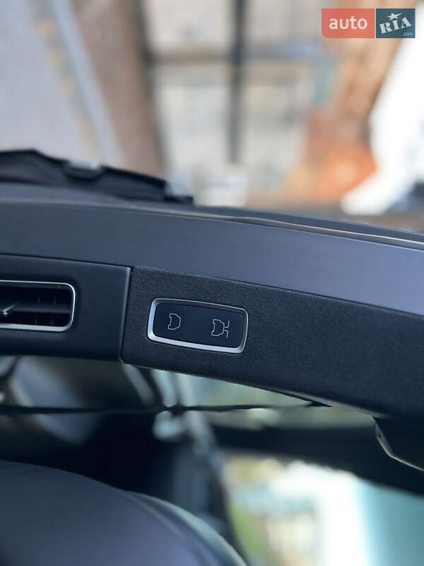 Внедорожник / Кроссовер Tesla Model X 2018 в Львове