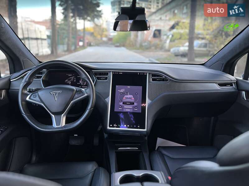 Внедорожник / Кроссовер Tesla Model X 2018 в Львове