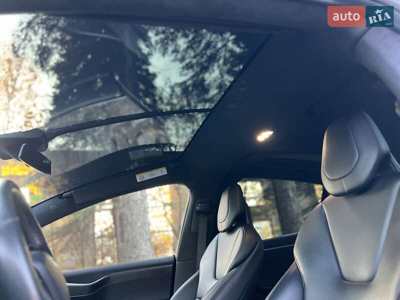 Внедорожник / Кроссовер Tesla Model X 2018 в Львове